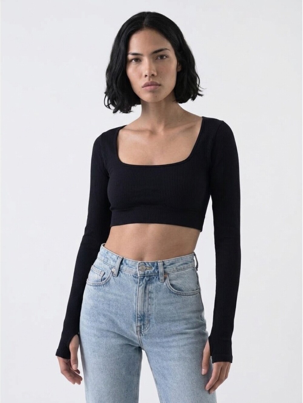 OQQ Black Ribbed Long Sleeve Crop Top Size M